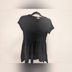 🎀$5 Olivia Rae Black Fitted Peplum T-Shirt